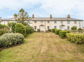 3B Coastguard Cottages